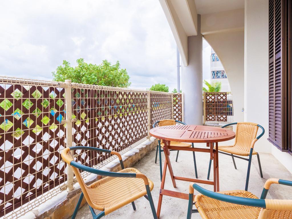Kariyushi Condominium Resort Sea Side House Nago Eksteriør bilde